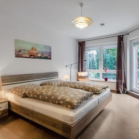 Modernes Apartment In Schoener Lage デュッセルドルフ エクステリア 写真