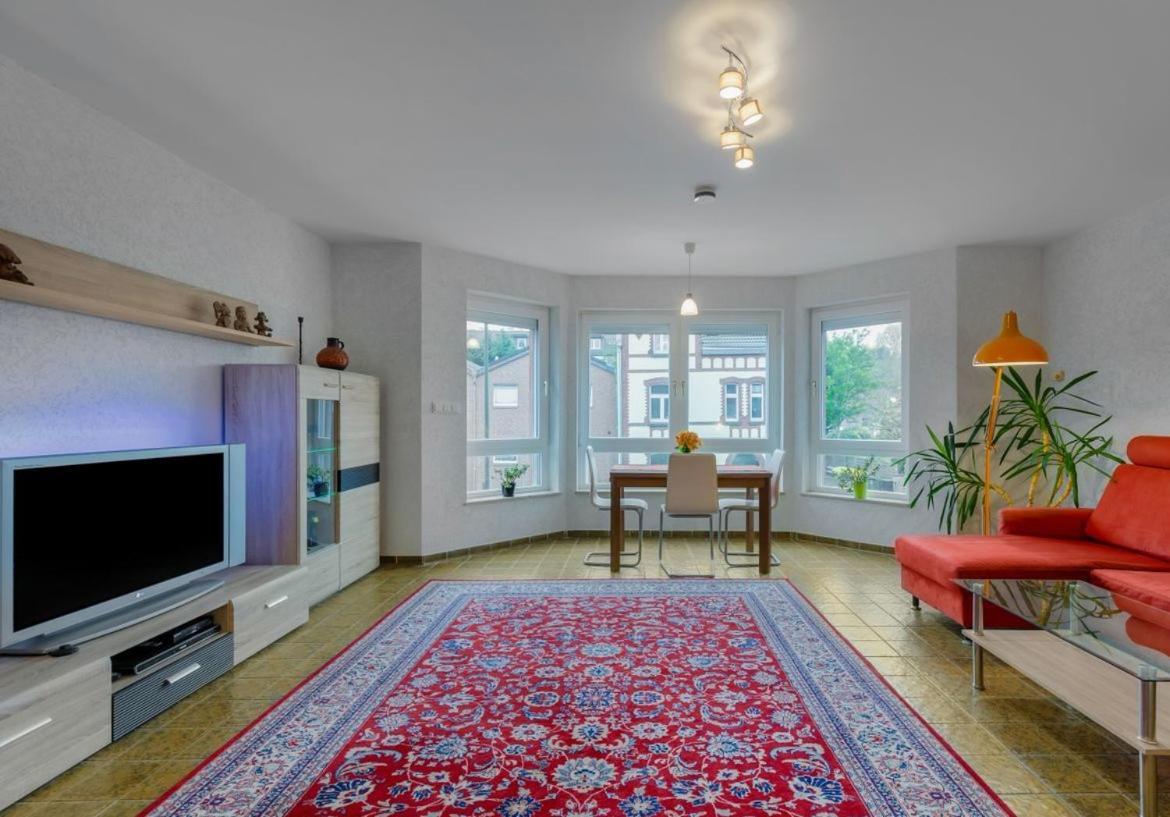 Modernes Apartment In Schoner Lage デュッセルドルフ エクステリア 写真