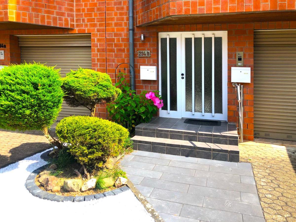 Modernes Apartment In Schoener Lage デュッセルドルフ エクステリア 写真