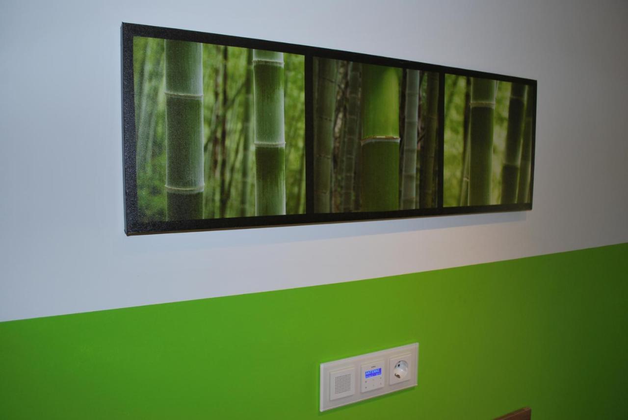 Modernes Apartment In Schoener Lage デュッセルドルフ エクステリア 写真